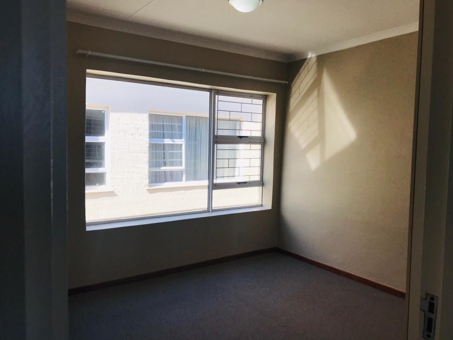 To Let 2 Bedroom Property for Rent in George South Western Cape